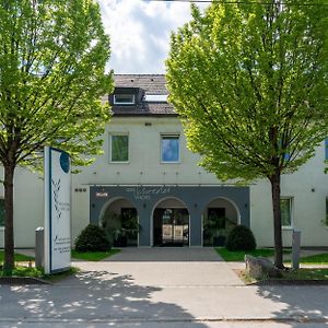 Das Schreder Hotel